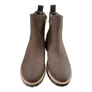 Kensie Brown Chelsea Ankle Boots – Size 8
